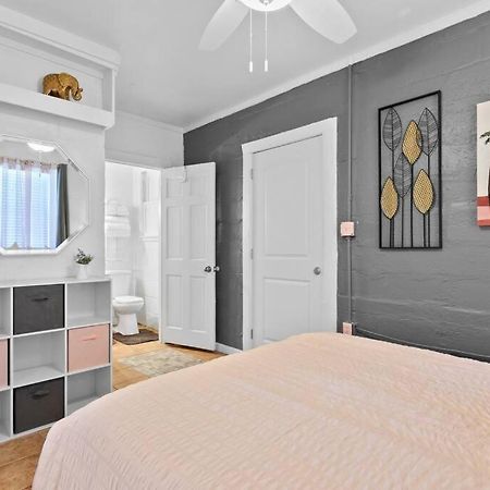 Apartamento The Pink Oasis Waterfront 1 Bed Apt Tampa Exterior foto
