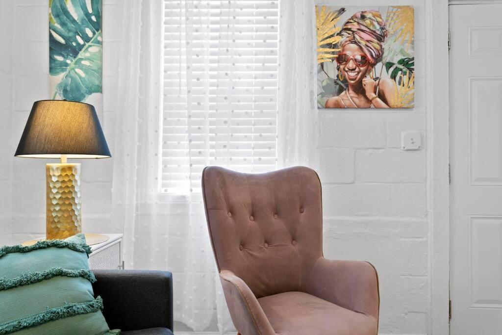 Apartamento The Pink Oasis Waterfront 1 Bed Apt Tampa Exterior foto